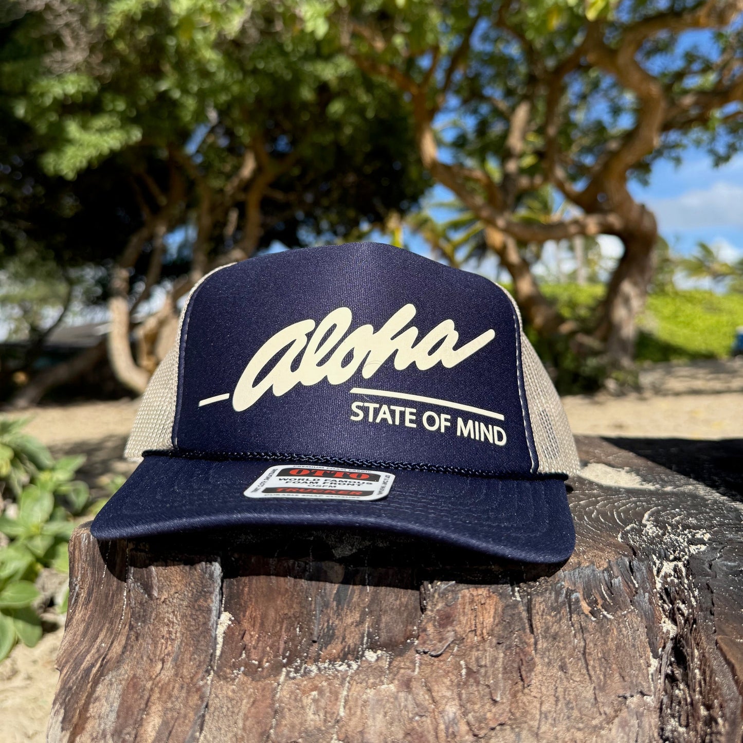 Aloha Script Trucker